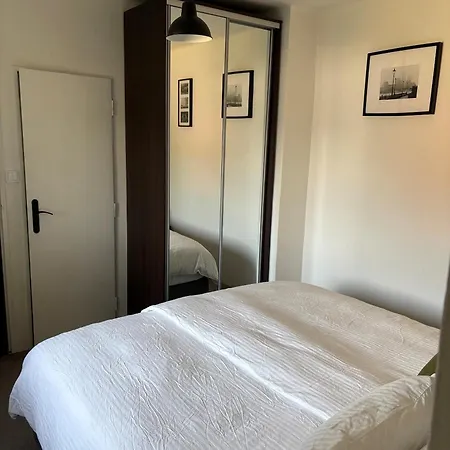 1 Bedroom Flat Own Entrance Apartment Vratimov