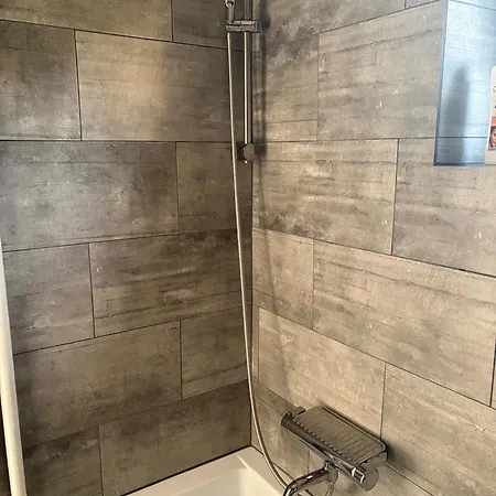 1 Bedroom Flat Own Entrance Apartment Vratimov